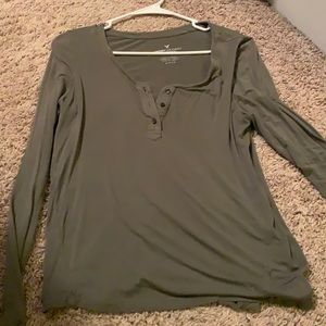 Green long sleeve t shirt. Super comfy!